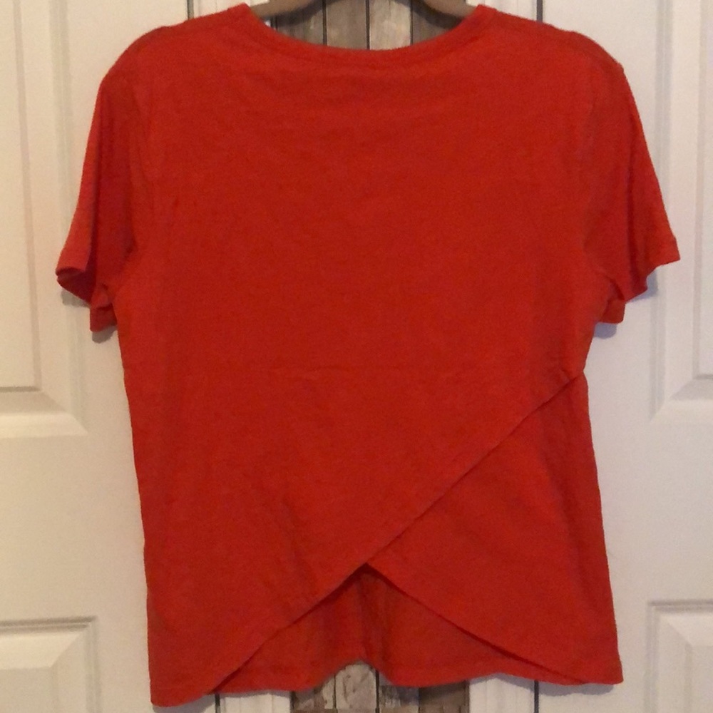 Split-back Tee - Picture 2 of 8